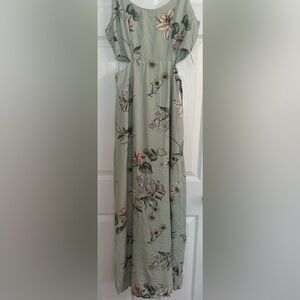 Summer cut out maxi dress-sage color with floral print.